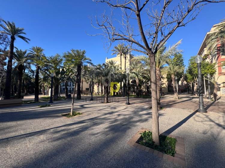 Sale - Apartment / Flat - Elche - Center