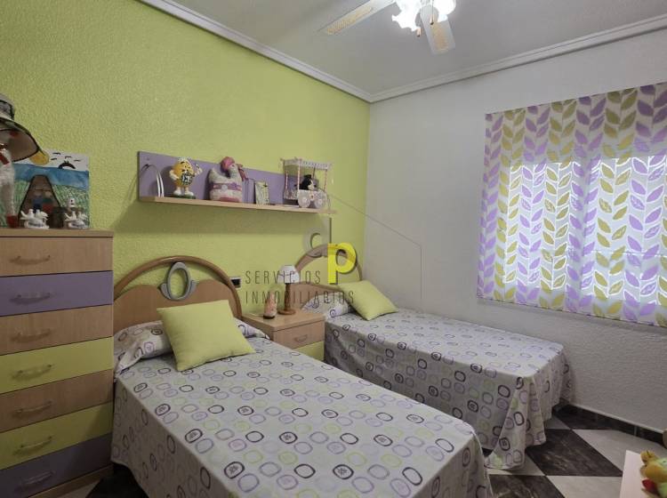 Sale - Apartment / Flat - Elche - El Toscar