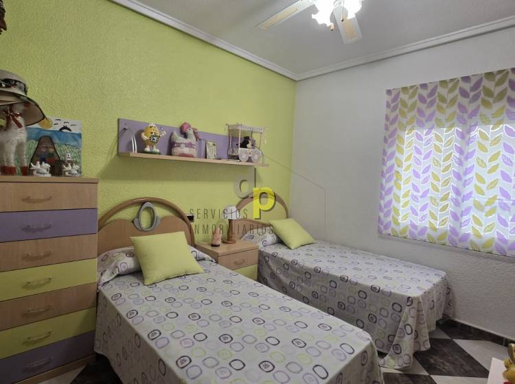 Sale - Apartment / Flat - Elche - El Toscar