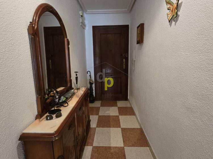 Sale - Apartment / Flat - Torrellano