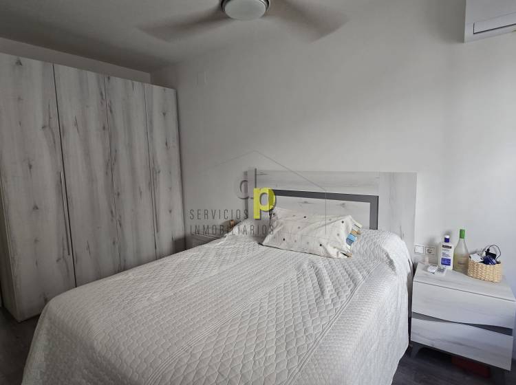 Sale - Apartment / Flat - Torrellano