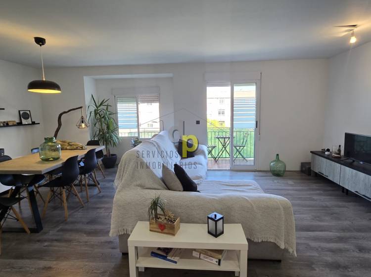 Sale - Apartment / Flat - Torrellano