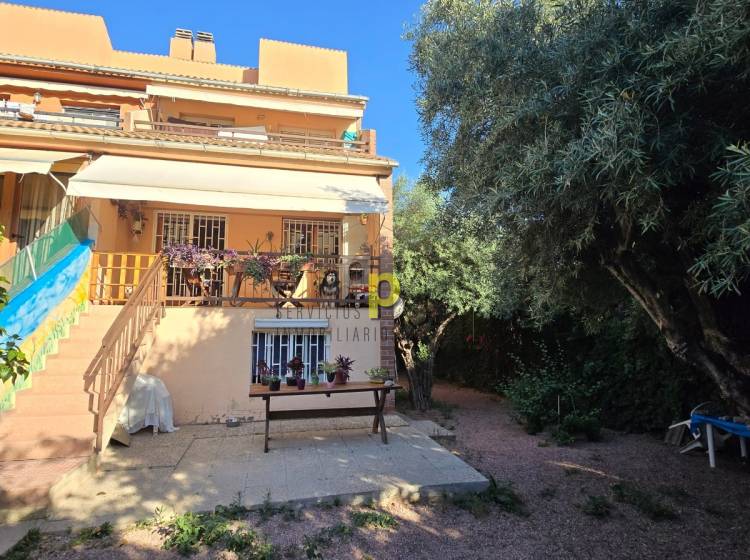Sale - Townhouse - San Juan de Alicante