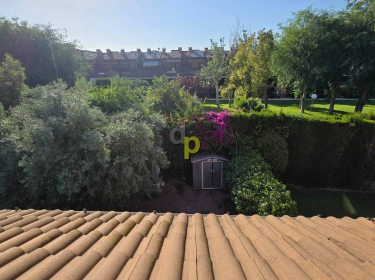 Sale - Townhouse - San Juan de Alicante