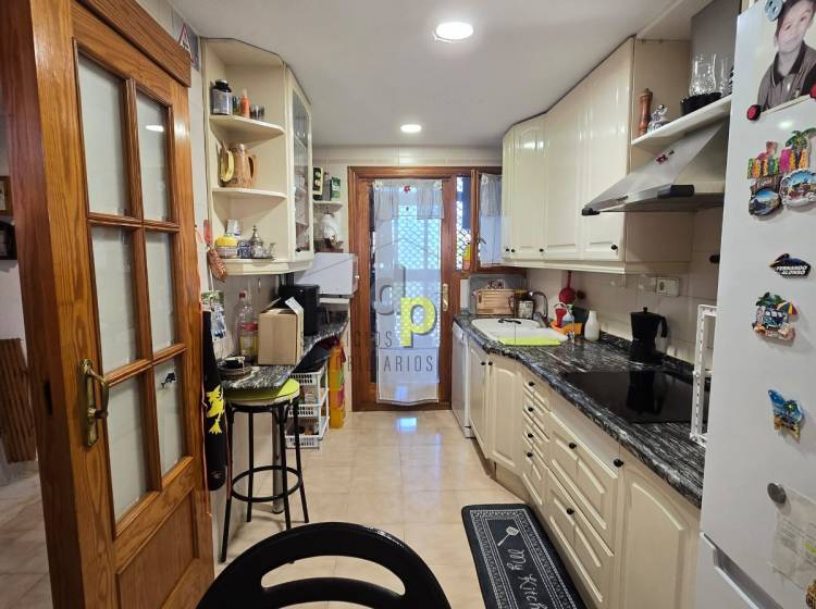 Sale - Townhouse - San Juan de Alicante