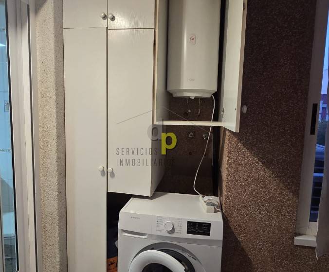 Alquiler larga temporada - Apartamento / Piso - Torrellano