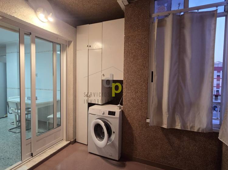 Alquiler larga temporada - Apartamento / Piso - Torrellano