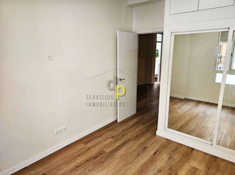Sale - Apartment / Flat - Torrellano