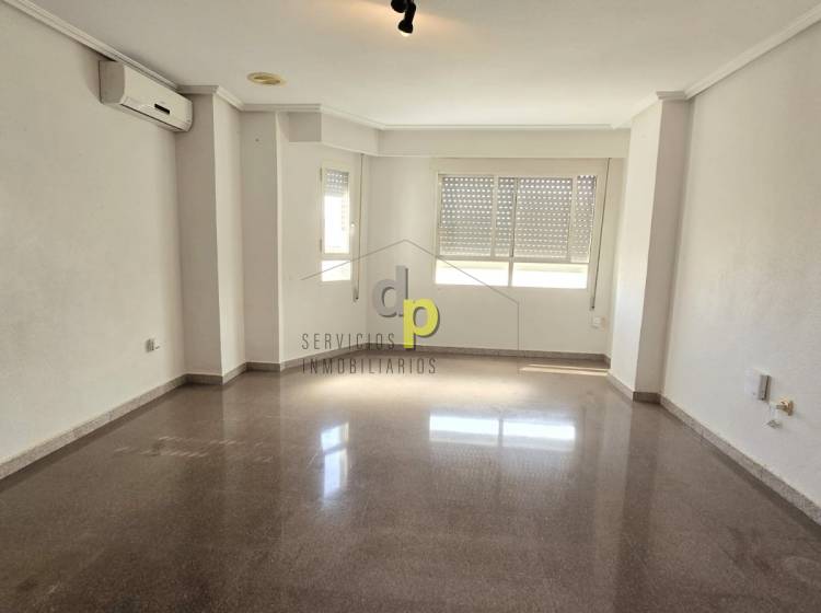 Sale - Apartment / Flat - Torrellano